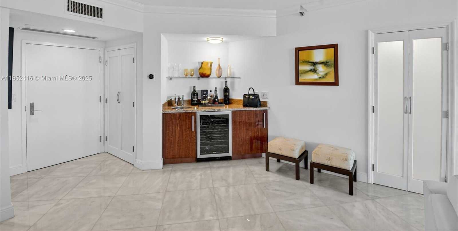 Small Image of 3000 ISLAND BLVD #505, Aventura Number 18