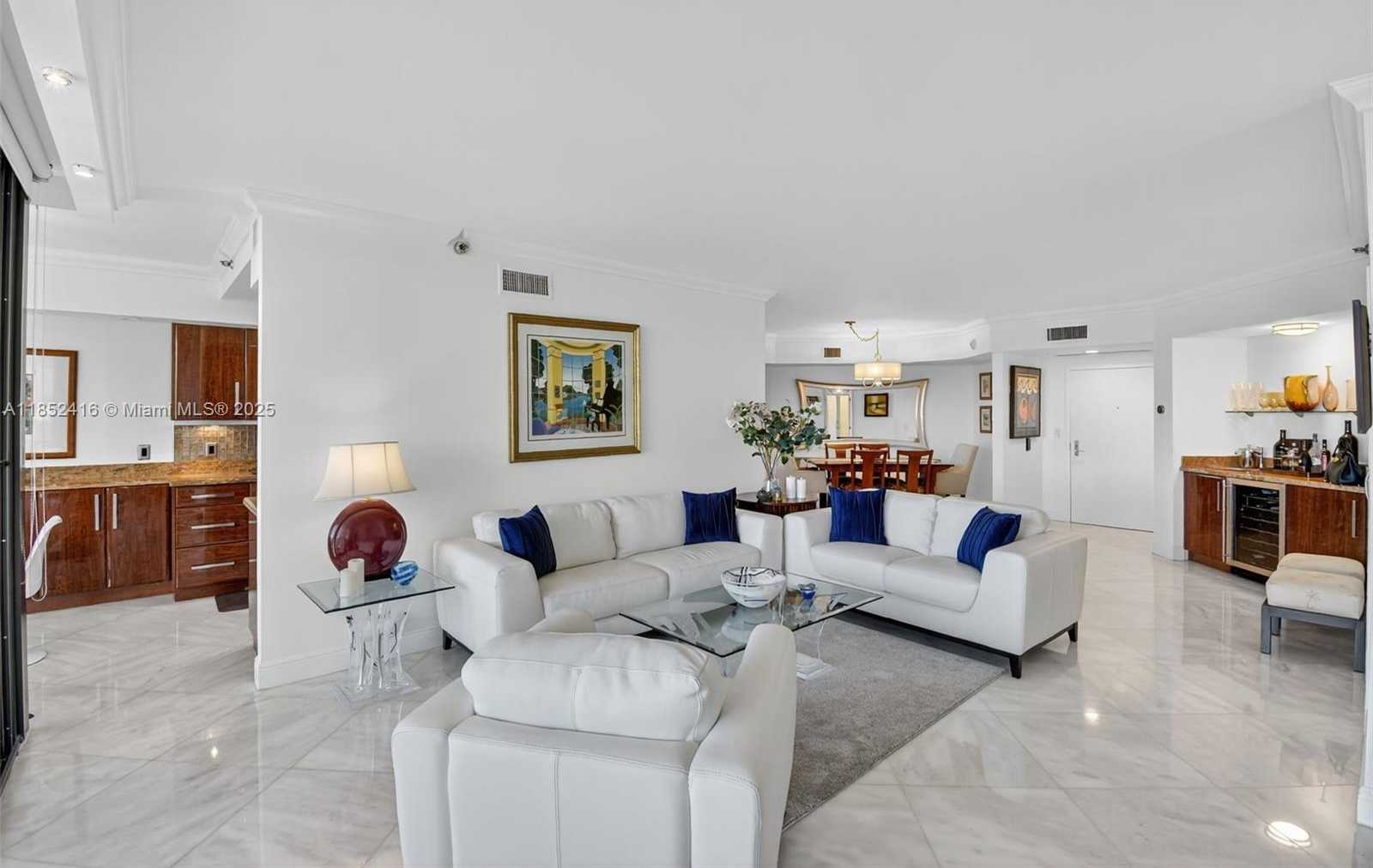 Small Image of 3000 ISLAND BLVD #505, Aventura Number 2
