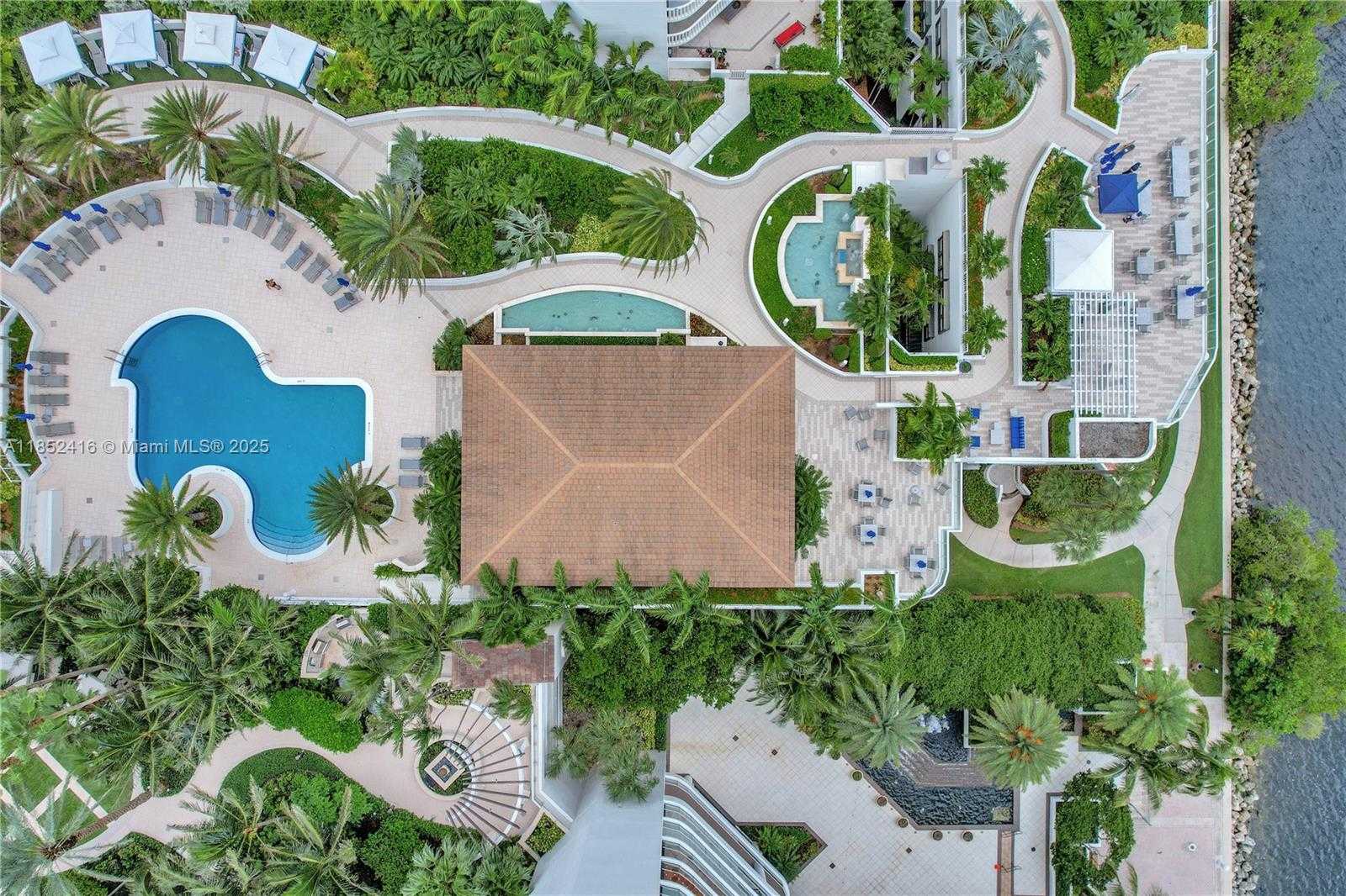 Small Image of 3000 ISLAND BLVD #505, Aventura Number 50