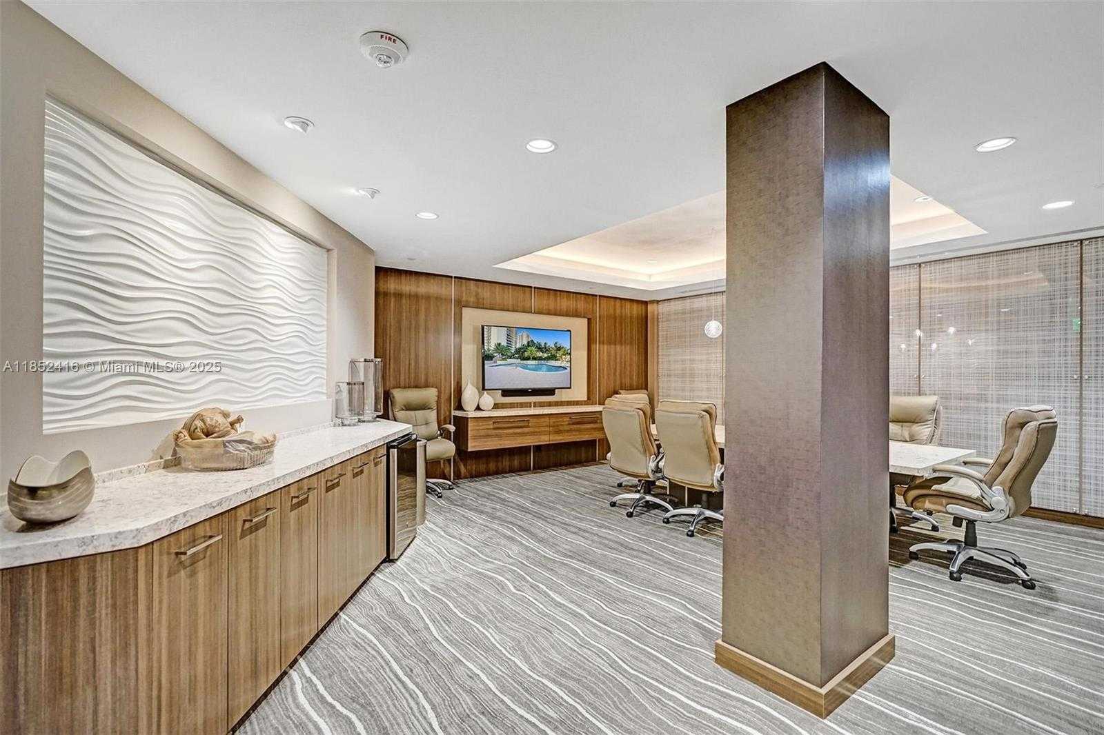 Small Image of 3000 ISLAND BLVD #505, Aventura Number 75