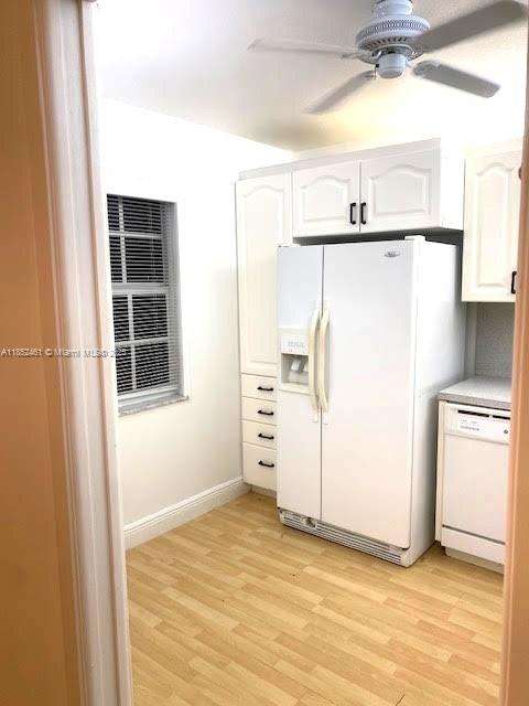 Small Image of 575 OAKS LN #701, Pompano Beach Number 5