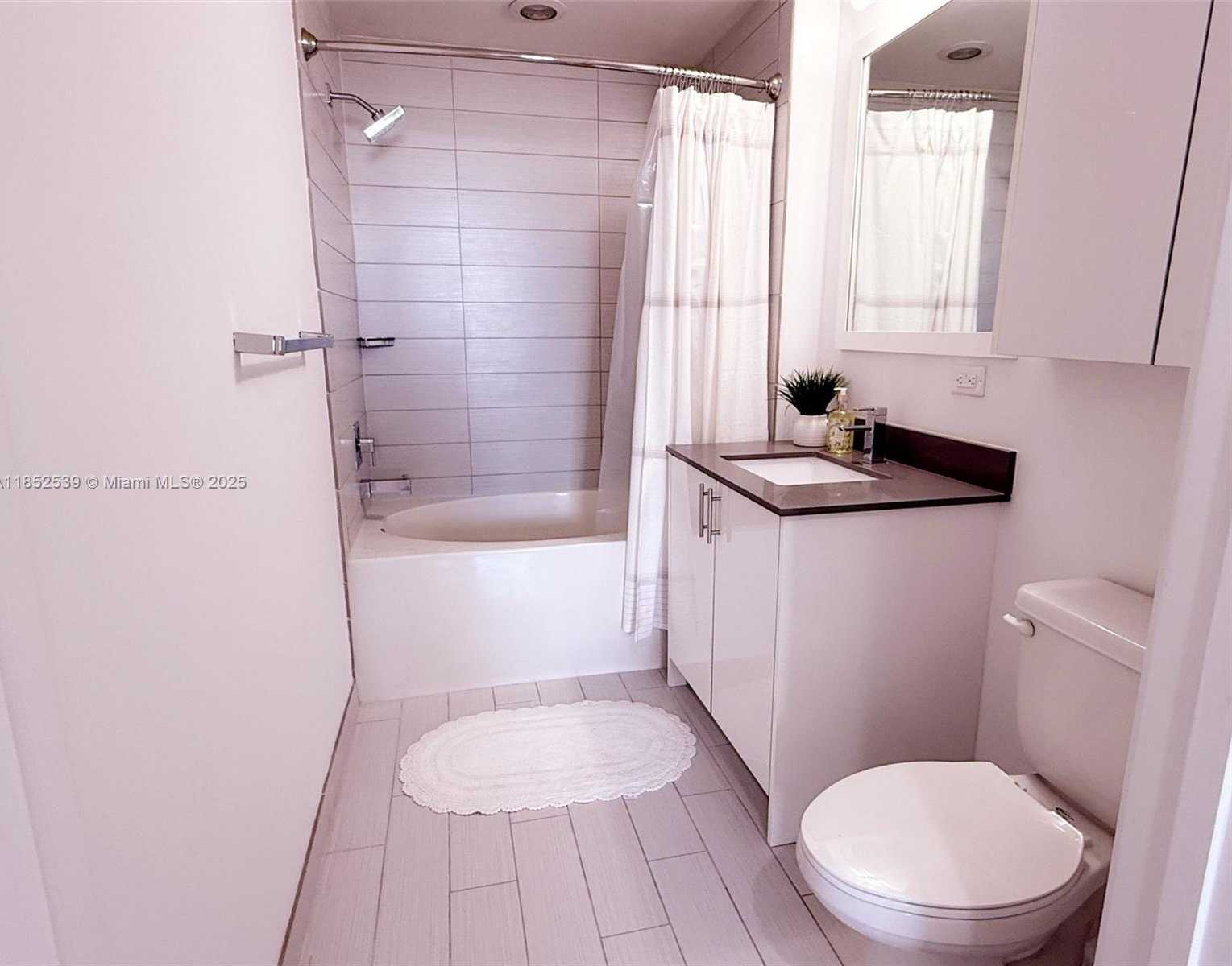 Small Image of 999 SOUTH WEST 1ST AVE #2611, Miami Number 14