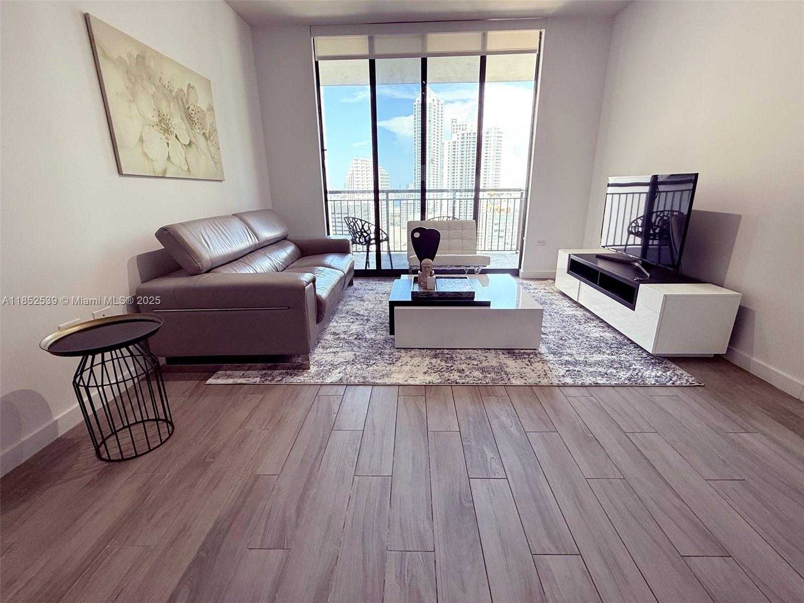 Small Image of 999 SOUTH WEST 1ST AVE #2611, Miami Number 3