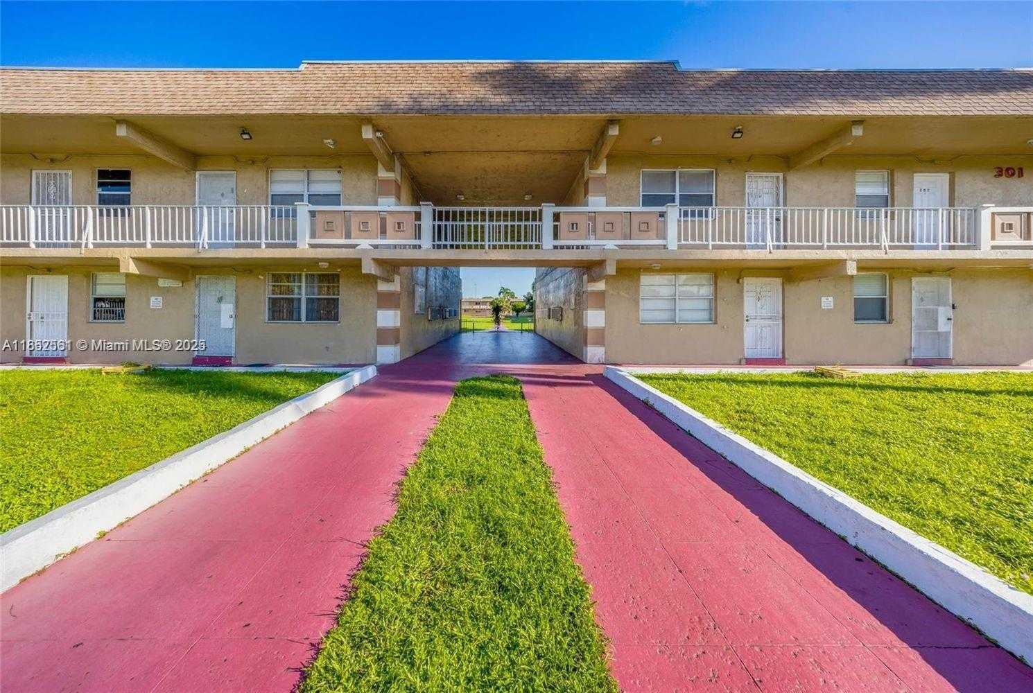 Small Image of 505 NORTH WEST 177TH ST #111, Miami Gardens Number 7