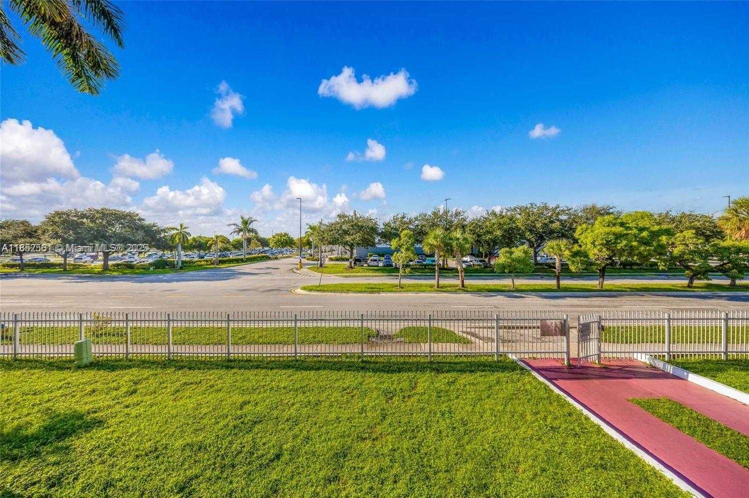 Small Image of 505 NORTH WEST 177TH ST #111, Miami Gardens Number 9