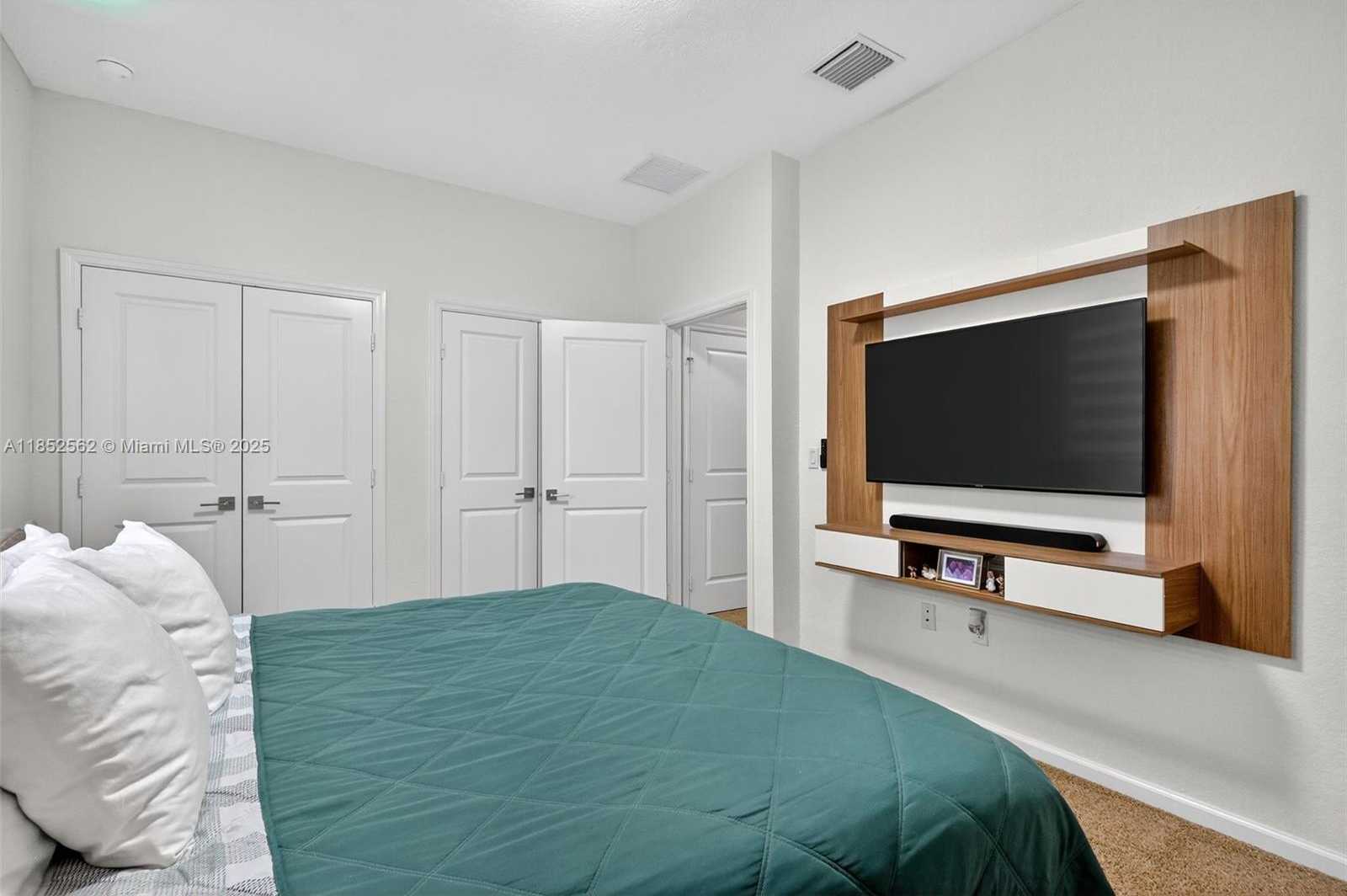 Small Image of 2819 NORTH WEST 181ST ST, Miami Gardens Number 19