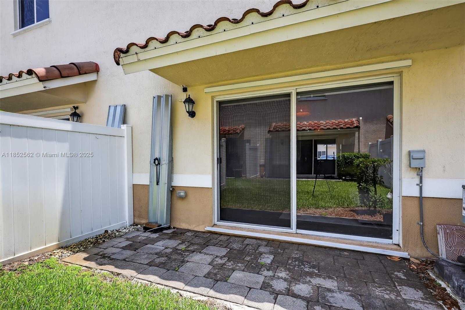 Small Image of 2819 NORTH WEST 181ST ST, Miami Gardens Number 29