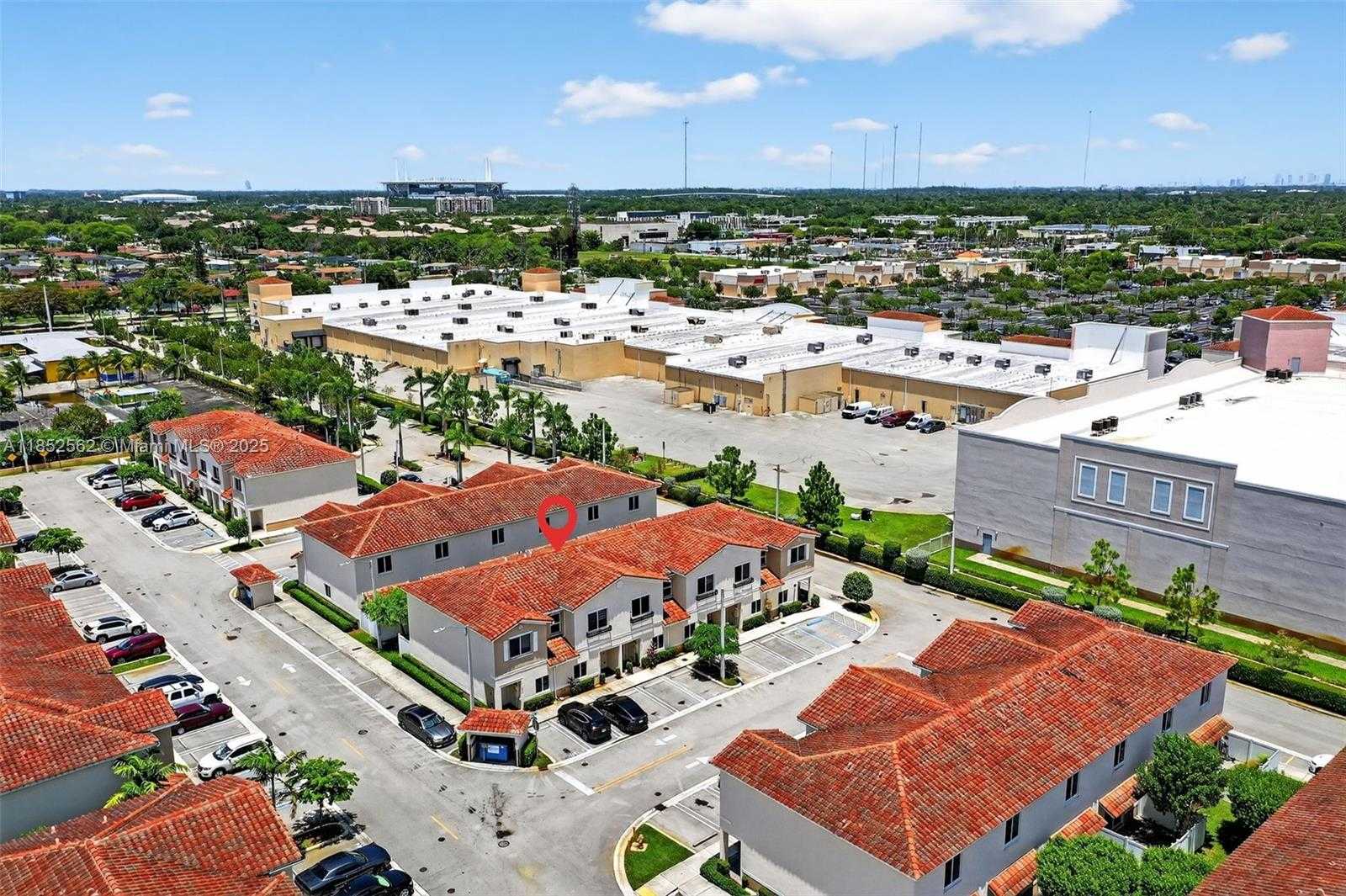 Small Image of 2819 NORTH WEST 181ST ST, Miami Gardens Number 34