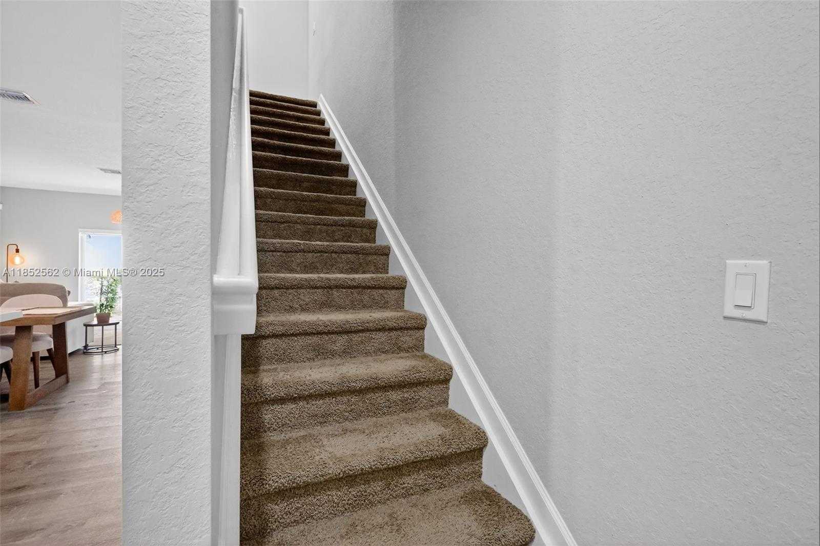 Small Image of 2819 NORTH WEST 181ST ST, Miami Gardens Number 6