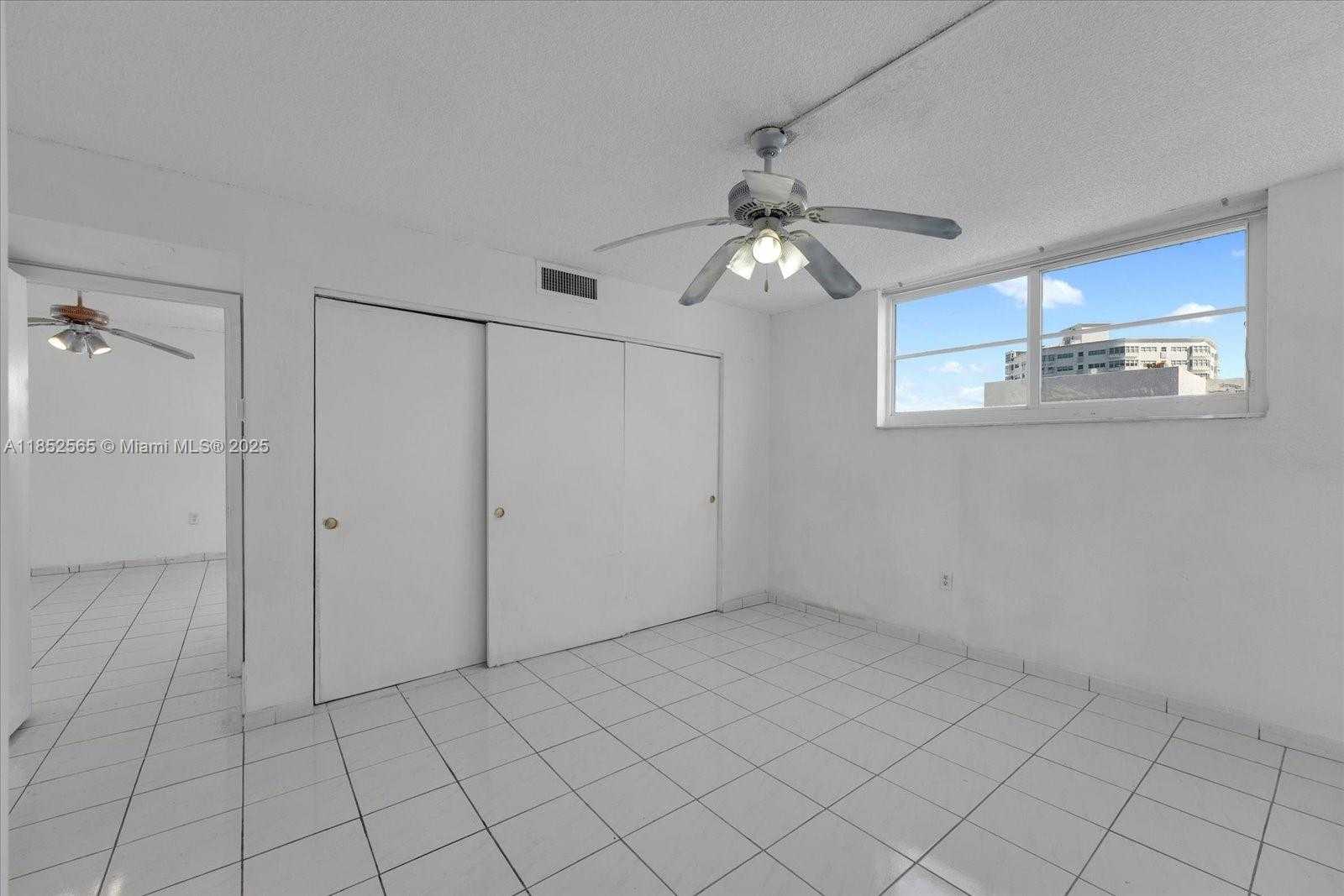 Small Image of 1750 JAMES AVE #7L, Miami Beach Number 12
