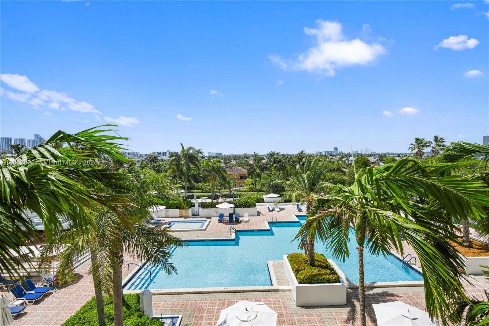 Small Image of 1000 WEST ISLAND BLVD #504, Aventura Number 49