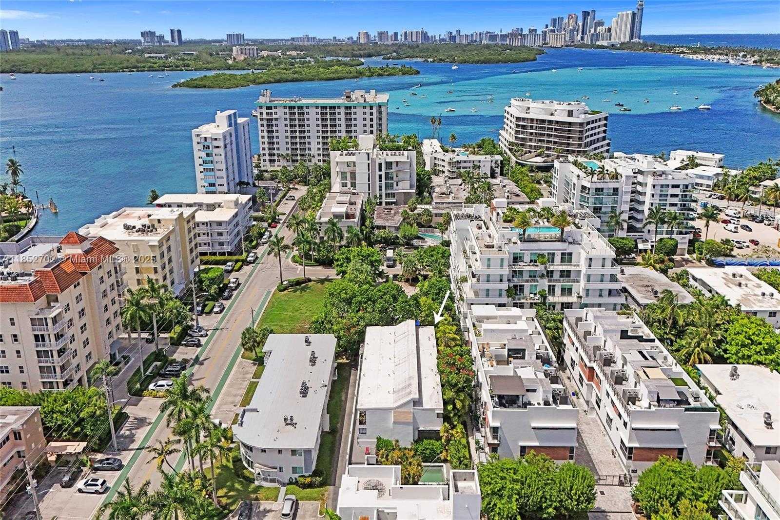 Small Image of 1175 101ST ST #2, Bay Harbor Islands Number 29