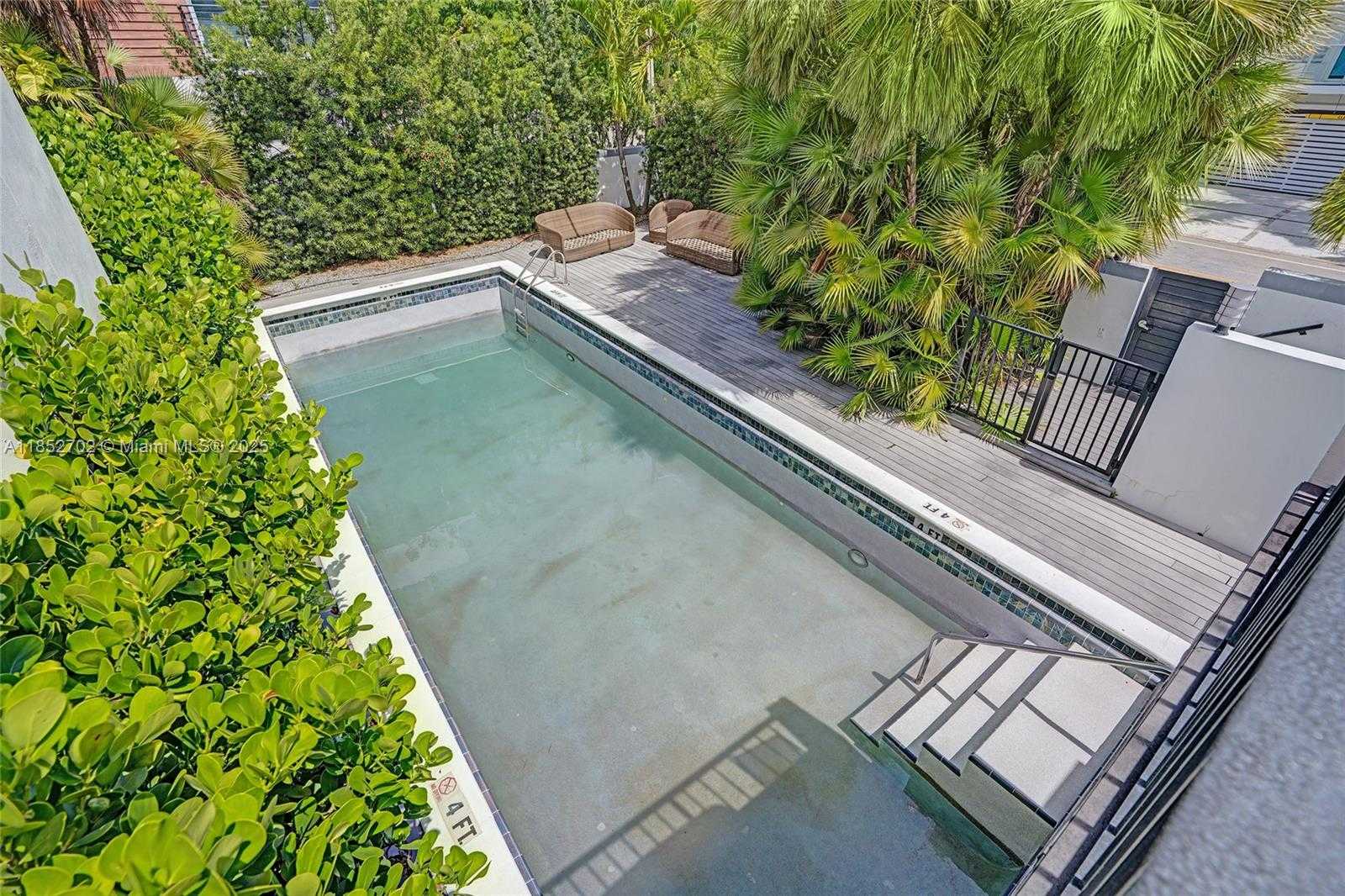 Small Image of 1175 101ST ST #2, Bay Harbor Islands Number 39
