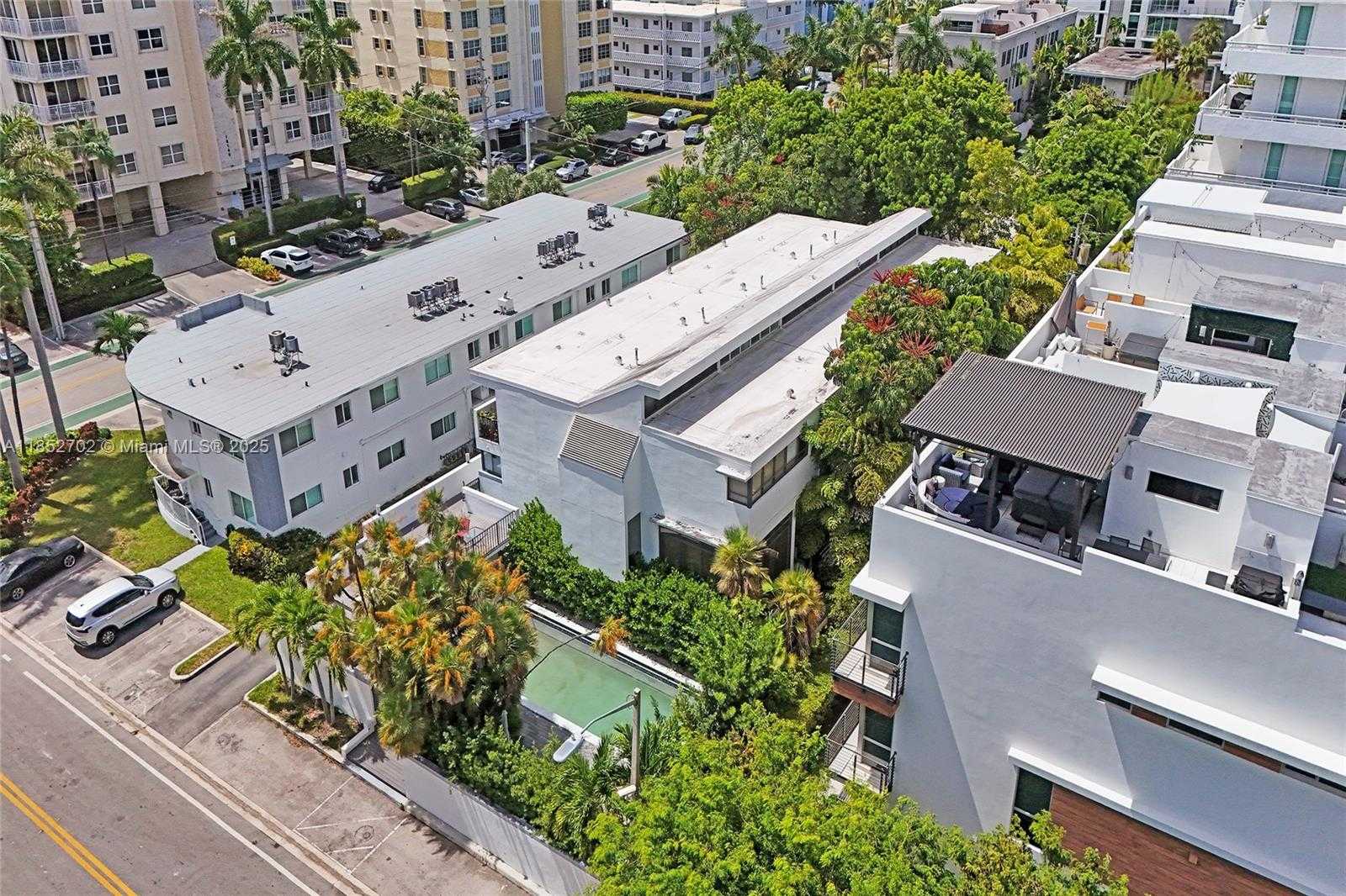 Small Image of 1175 101ST ST #2, Bay Harbor Islands Number 43