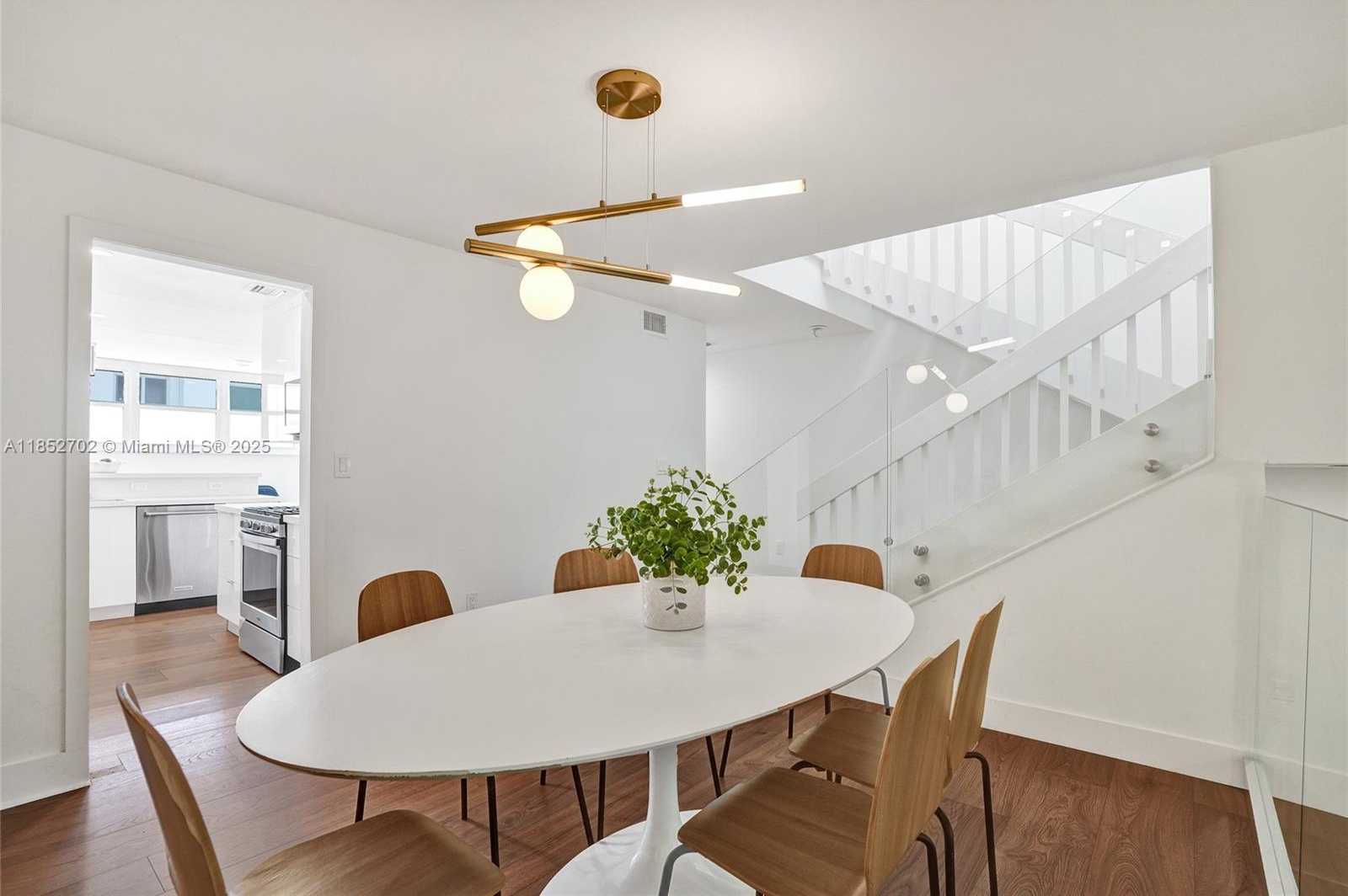 Small Image of 1175 101ST ST #2, Bay Harbor Islands Number 8