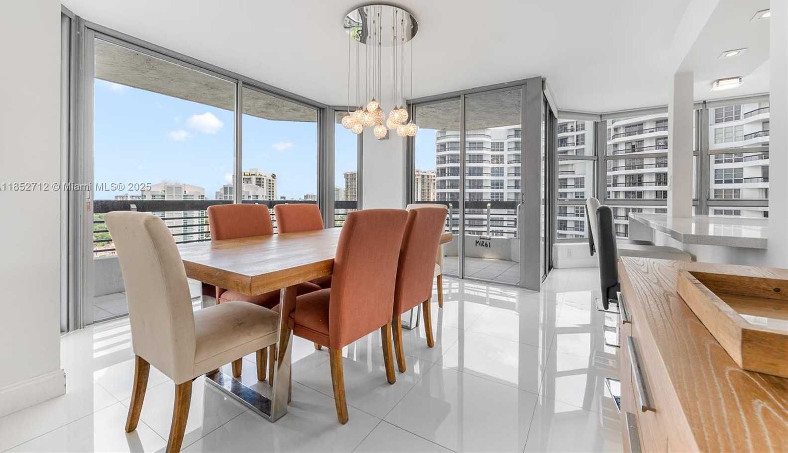 Small Image of 19101 MYSTIC POINTE DR #2607, Aventura Number 3