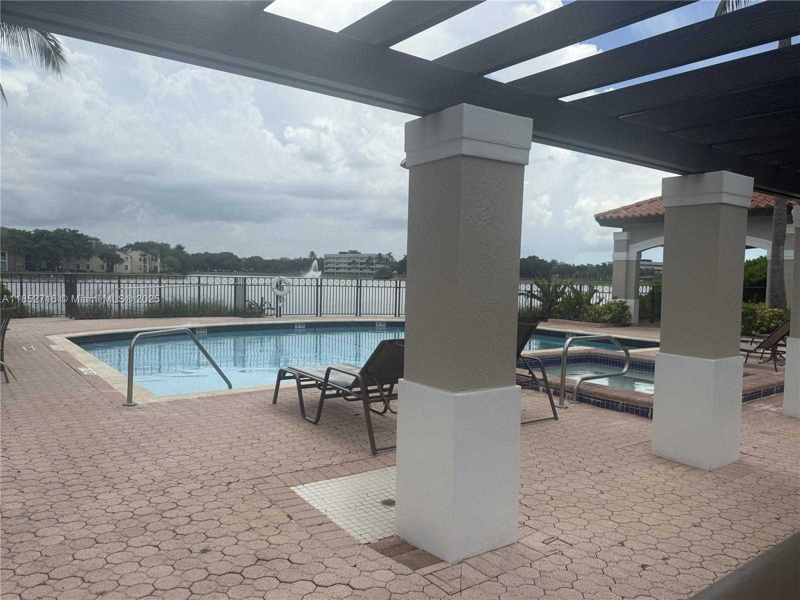 Small Image of 14262 NORTH WEST 83RD CT, Miami Lakes Number 28