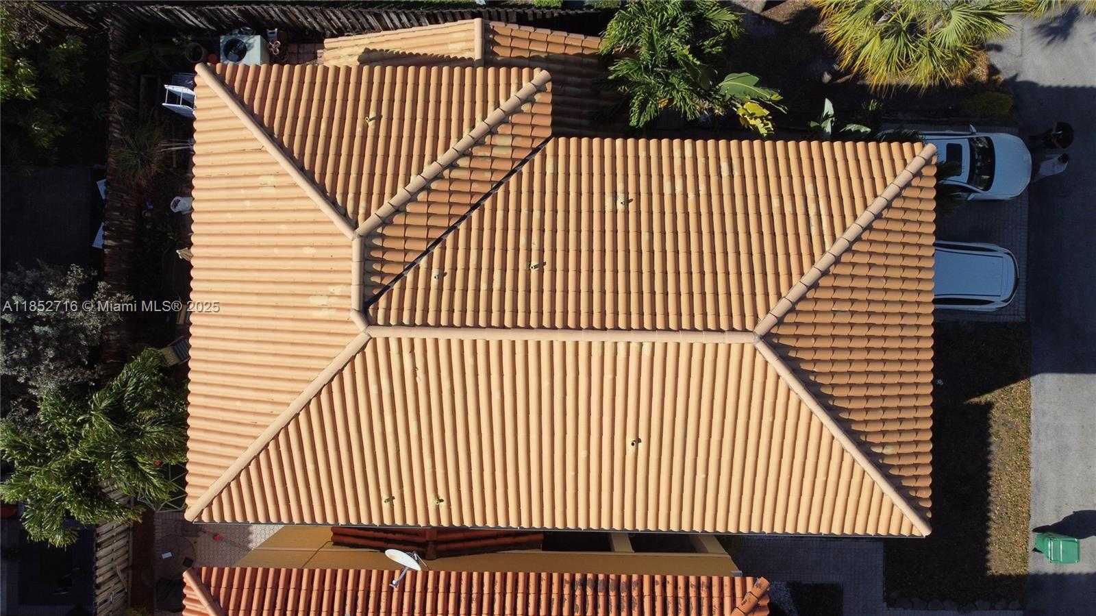 Small Image of 14262 NORTH WEST 83RD CT, Miami Lakes Number 6