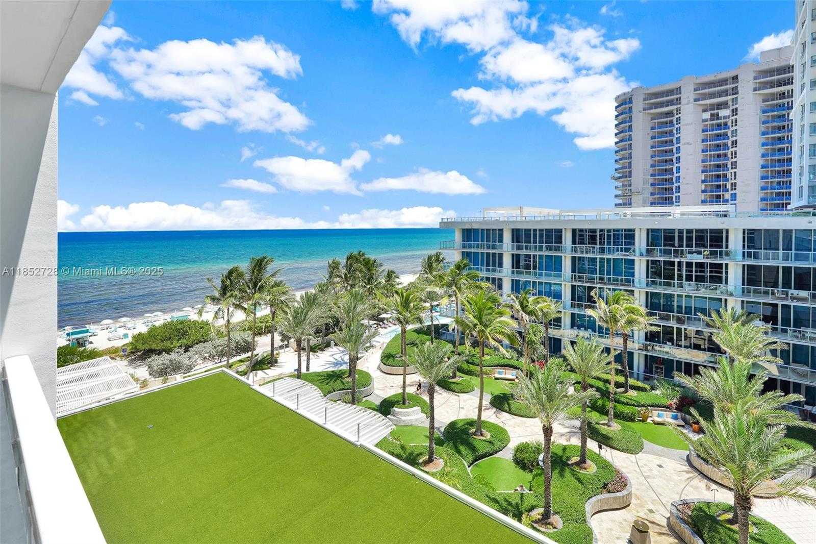 Small Image of 6801 COLLINS AVE #611 (door 610), Miami Beach Number 52