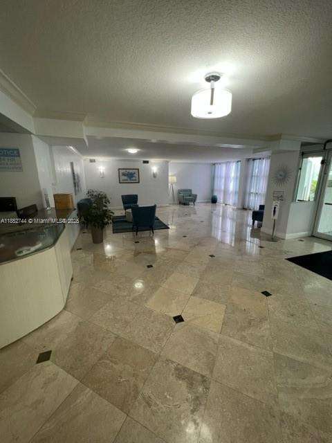 Small Image of 1000 PARKVIEW DR #523, Hallandale Beach Number 4