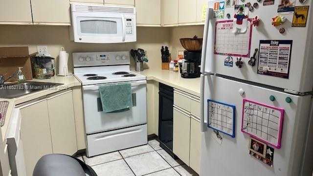 Small Image of 10170 SOUTH WEST 77TH CT, Miami Number 13