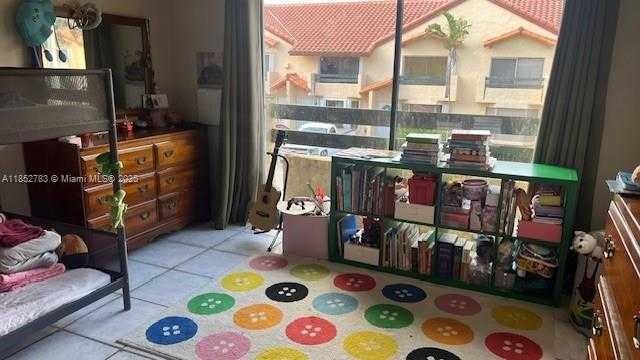 Small Image of 10170 SOUTH WEST 77TH CT, Miami Number 18