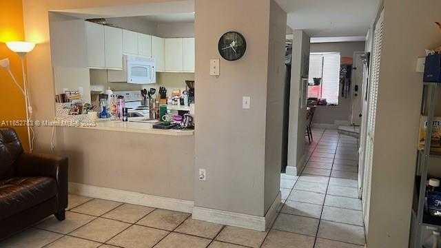 Small Image of 10170 SOUTH WEST 77TH CT, Miami Number 6