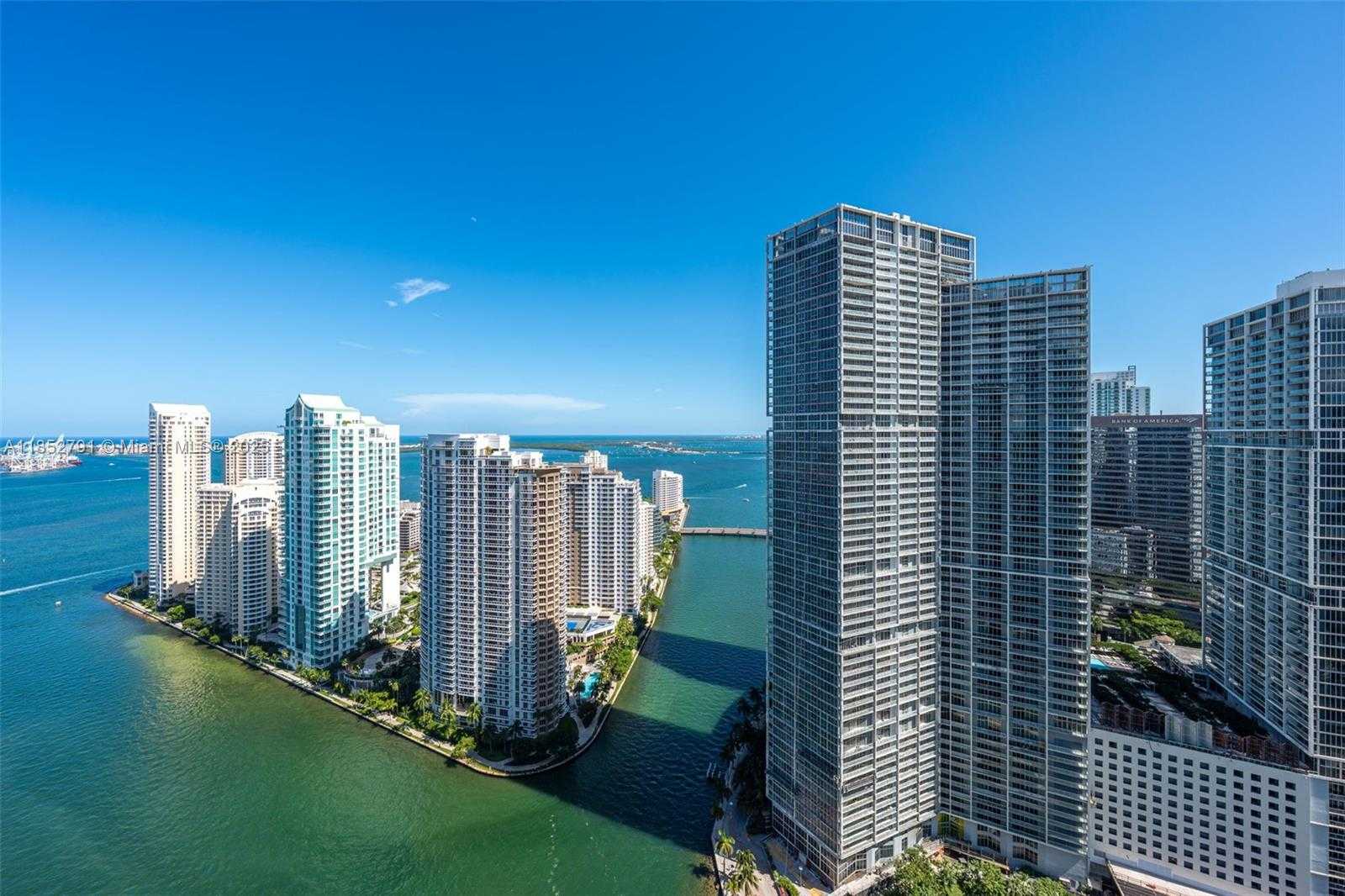 Small Image of Miami Number 32