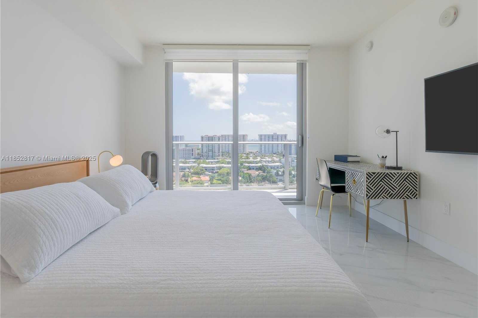 Small Image of 330 SUNNY ISLES BLVD #5-1606, Sunny Isles Beach Number 10