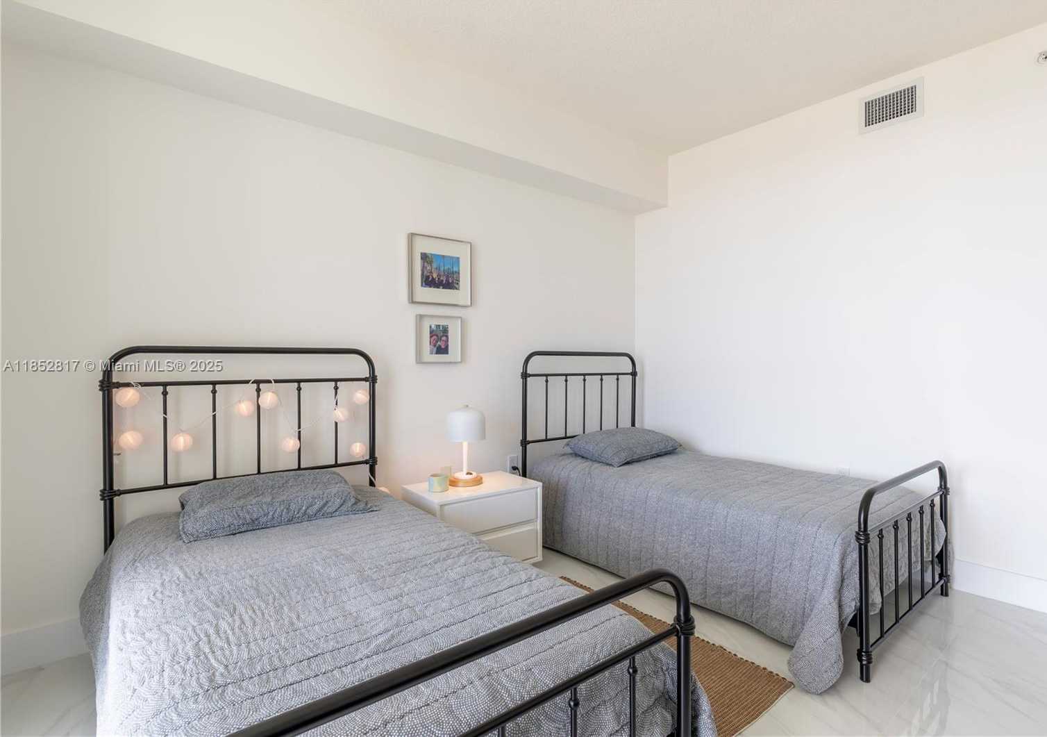 Small Image of 330 SUNNY ISLES BLVD #5-1606, Sunny Isles Beach Number 19