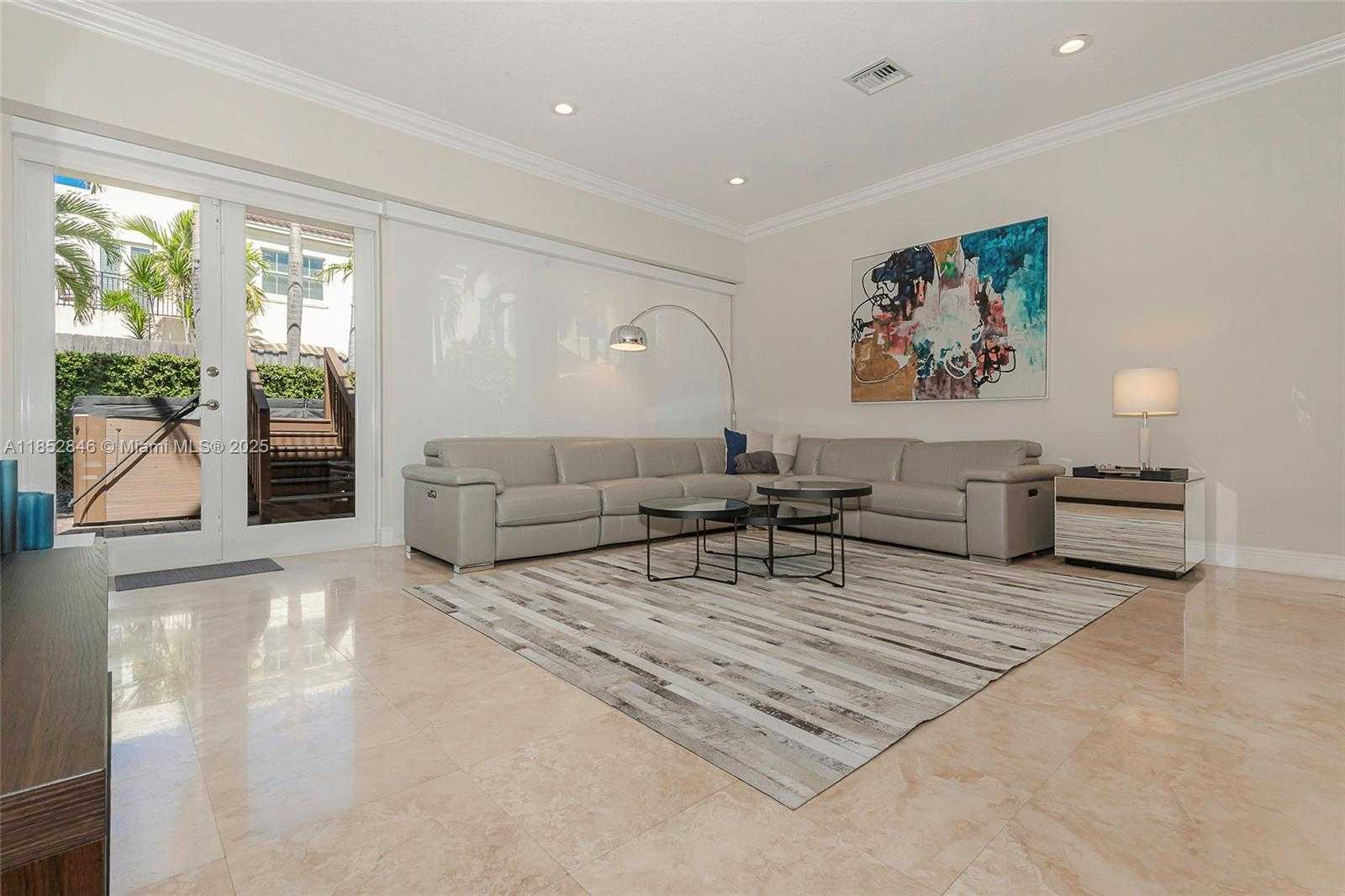 Small Image of 1849 NORTH EAST 26TH AVE #1, Fort Lauderdale Number 10