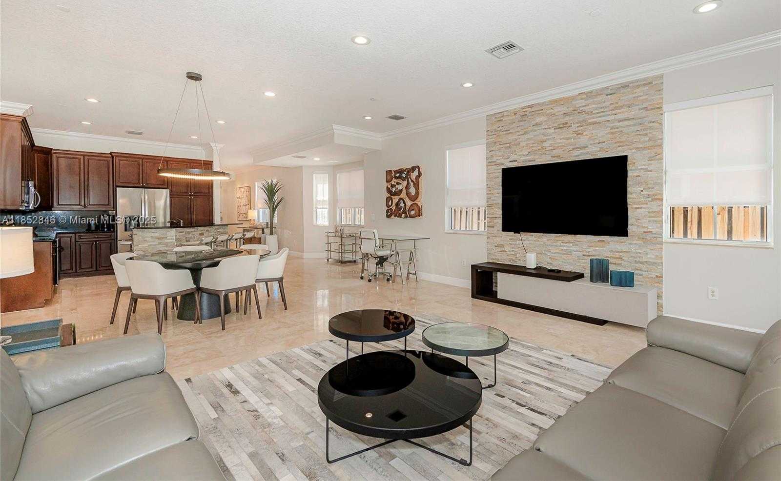 Small Image of 1849 NORTH EAST 26TH AVE #1, Fort Lauderdale Number 13