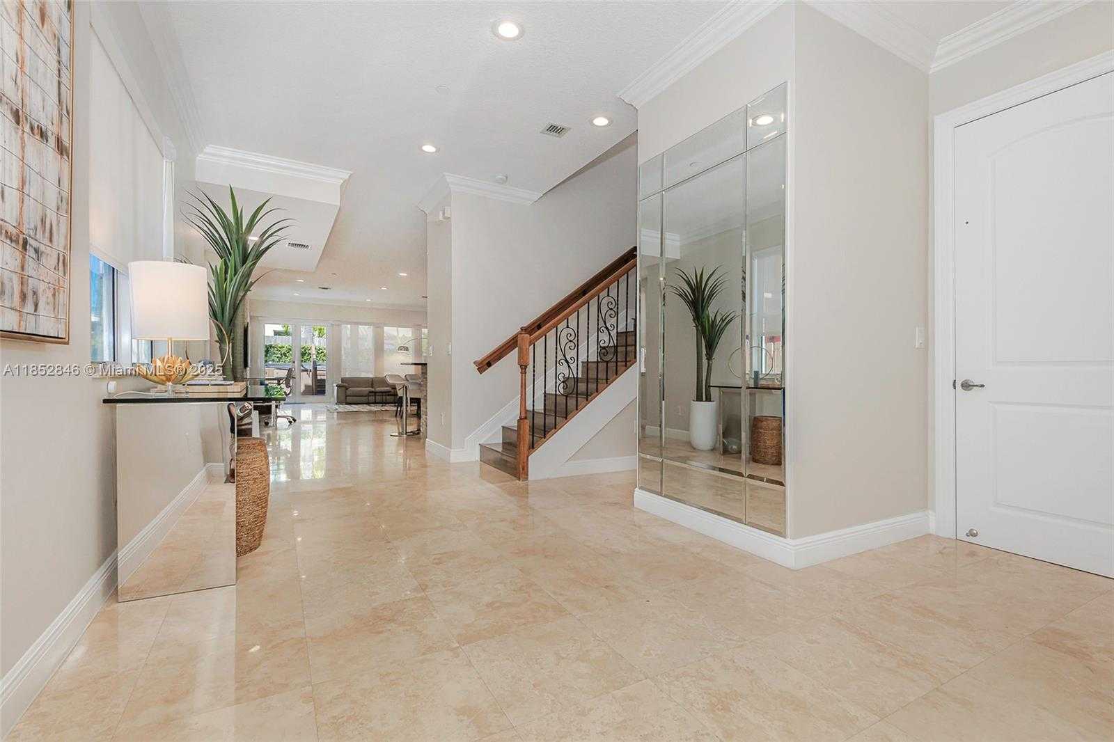Small Image of 1849 NORTH EAST 26TH AVE #1, Fort Lauderdale Number 7