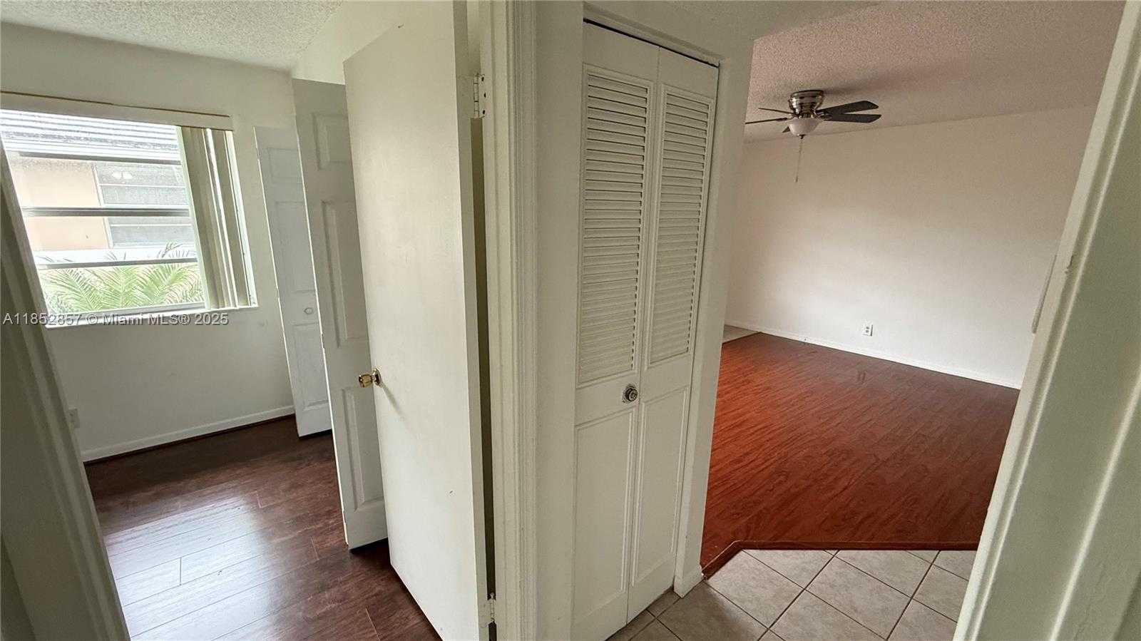 Small Image of 1032 TWIN LAKES DR #21-G, Coral Springs Number 18