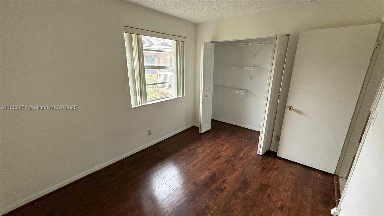 Small Image of 1032 TWIN LAKES DR #21-G, Coral Springs Number 21