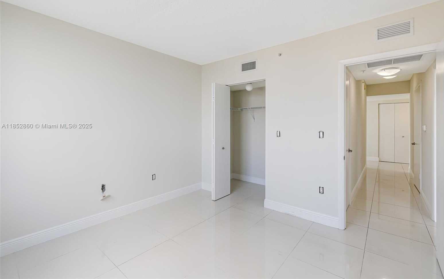 Small Image of 1861 NORTH WEST NORTH RIVER DR #1806, Miami Number 33