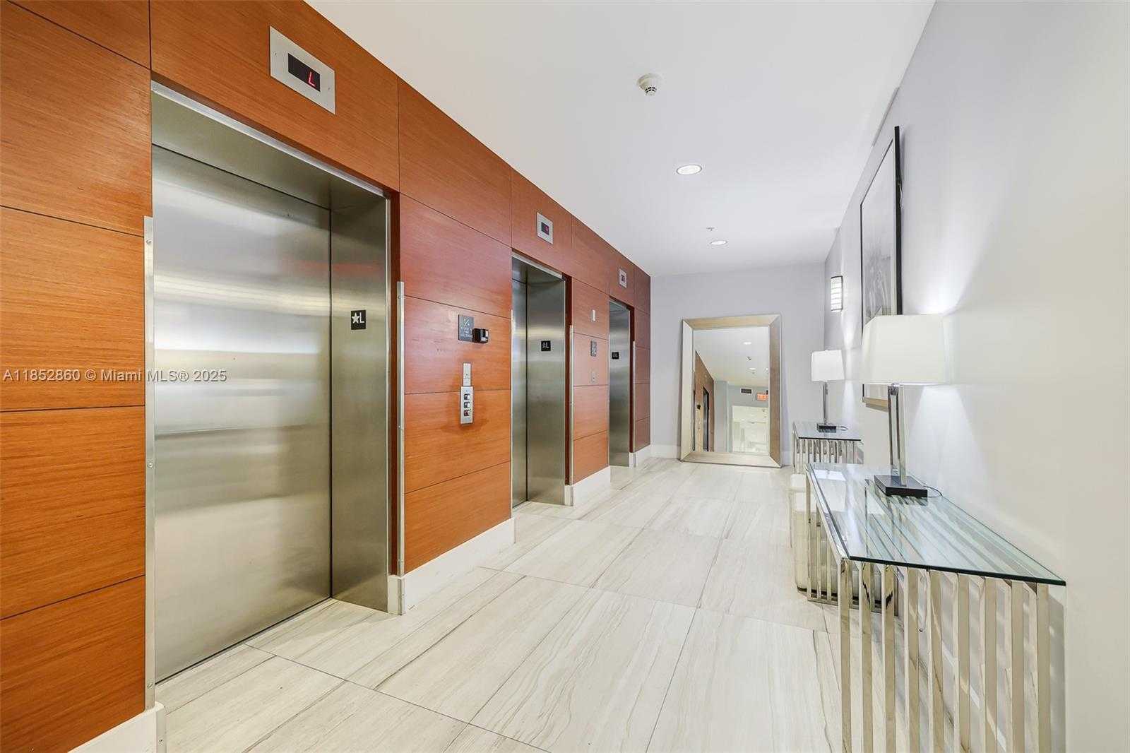 Small Image of 1861 NORTH WEST NORTH RIVER DR #1806, Miami Number 48