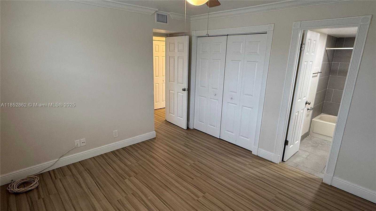 Small Image of 1006 TWIN LAKES DR #20-E, Coral Springs Number 22