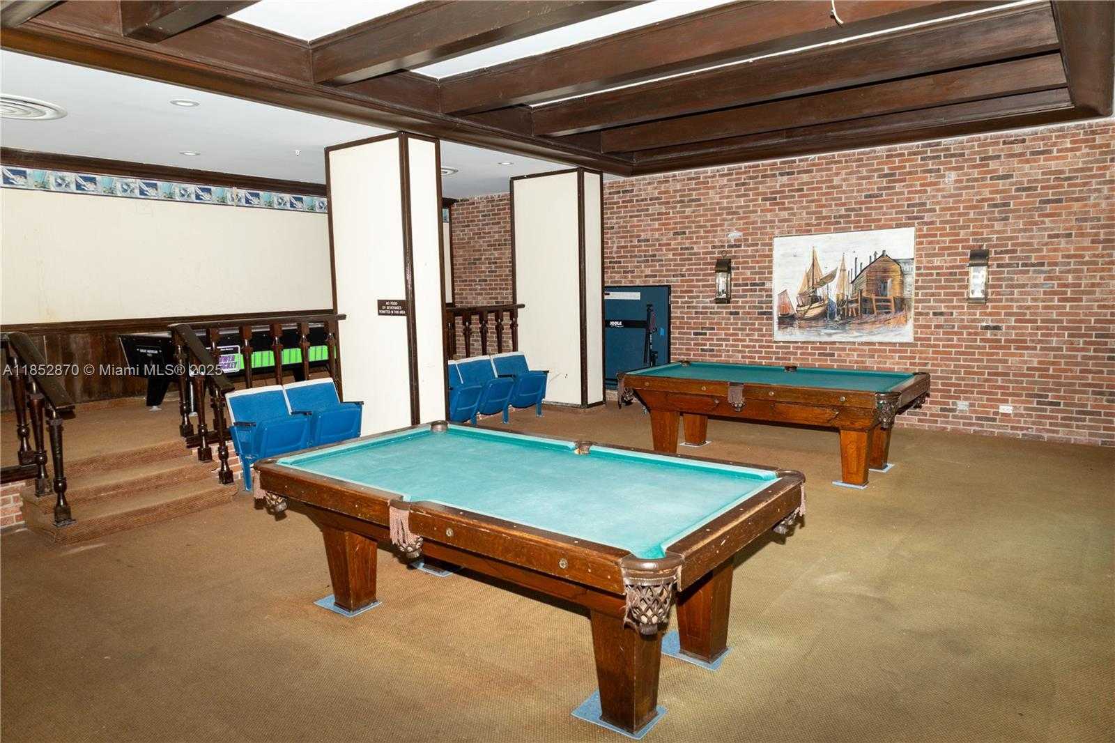 Small Image of 6039 COLLINS AVE #715, Miami Beach Number 41