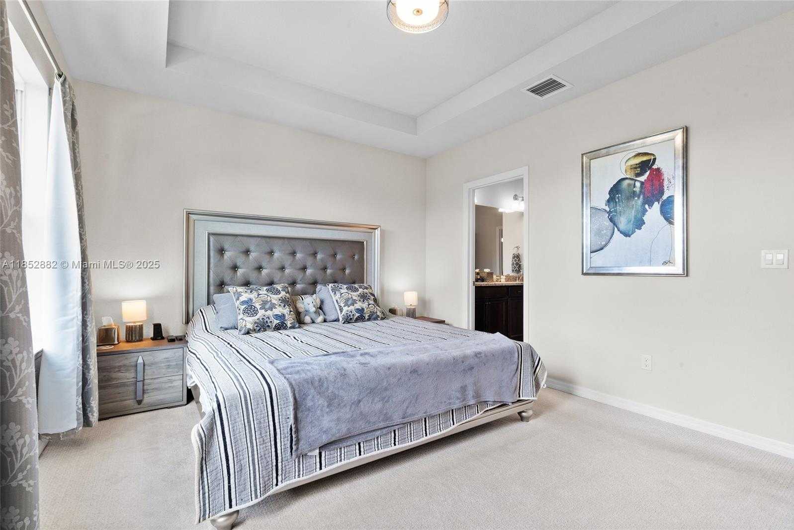 Small Image of 4248 FICUS ST, Hollywood Number 33