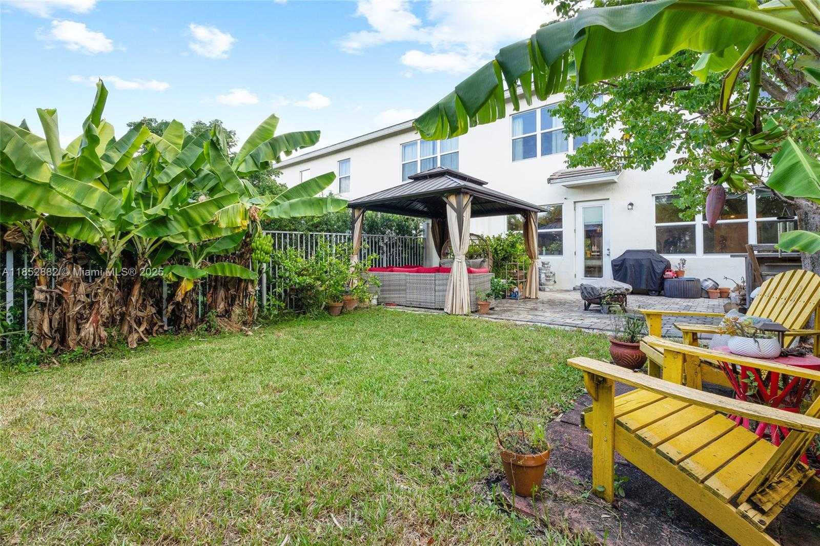 Small Image of 4248 FICUS ST, Hollywood Number 45