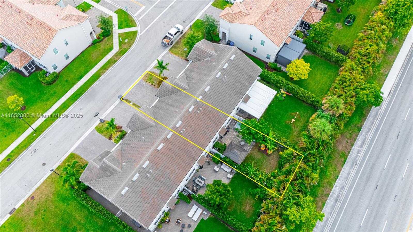 Small Image of 4248 FICUS ST, Hollywood Number 58