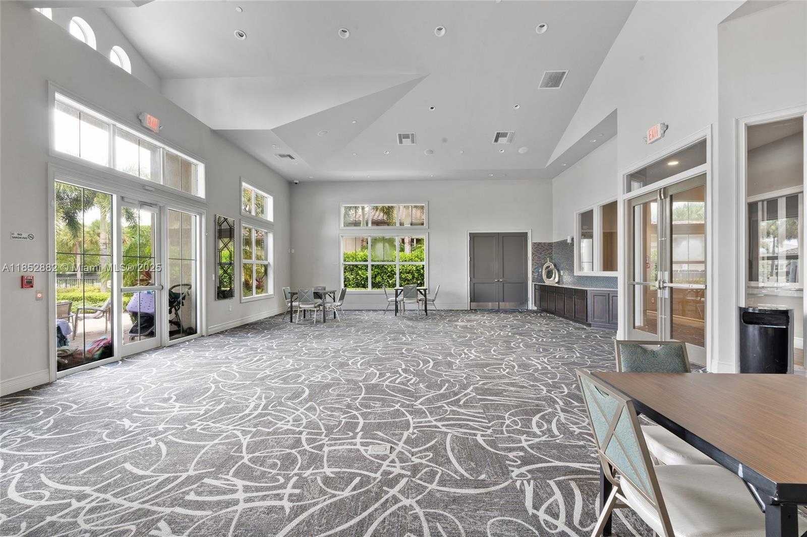 Small Image of 4248 FICUS ST, Hollywood Number 60