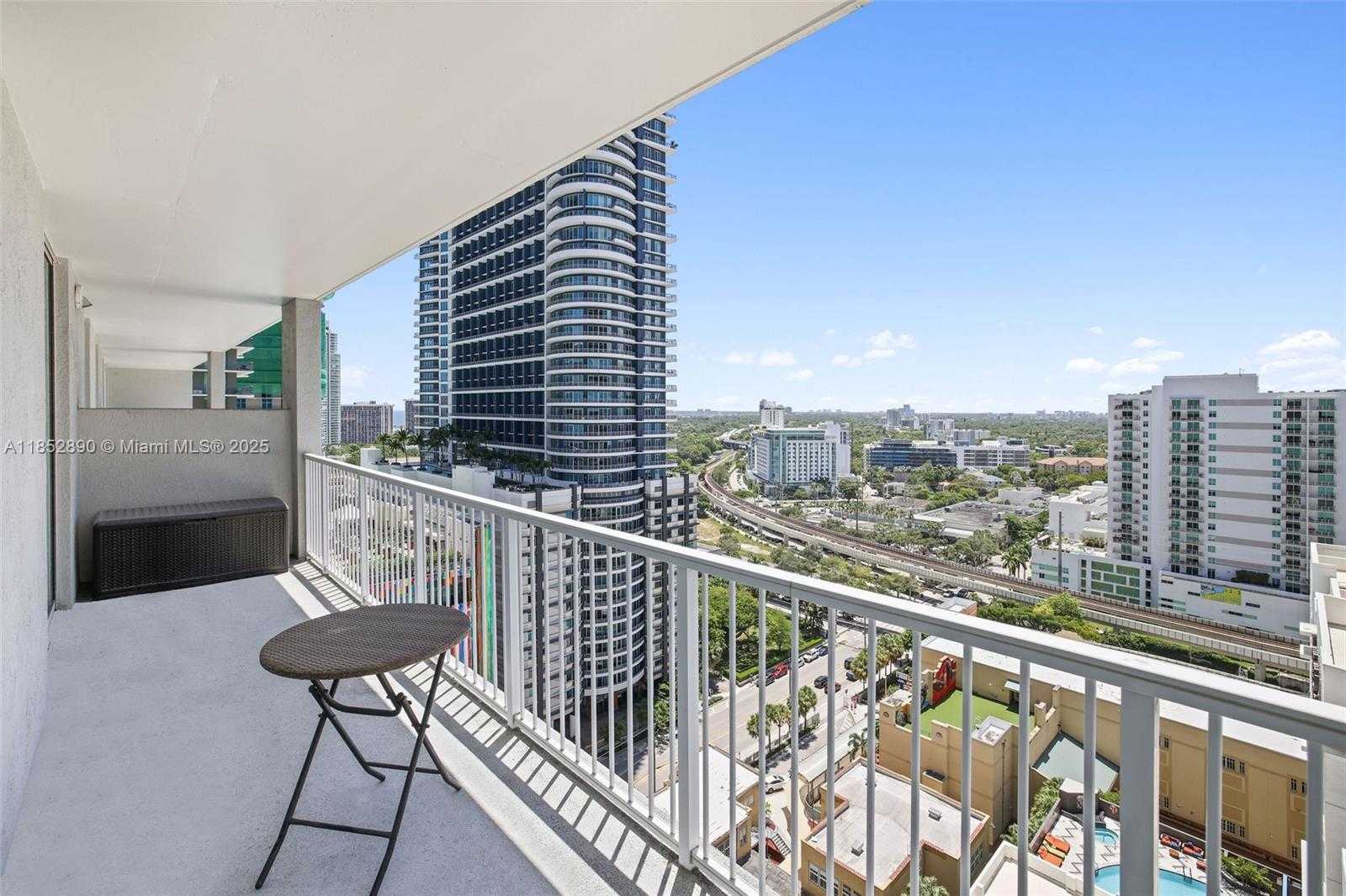 Small Image of 1250 SOUTH MIAMI AVE #1911, Miami Number 2