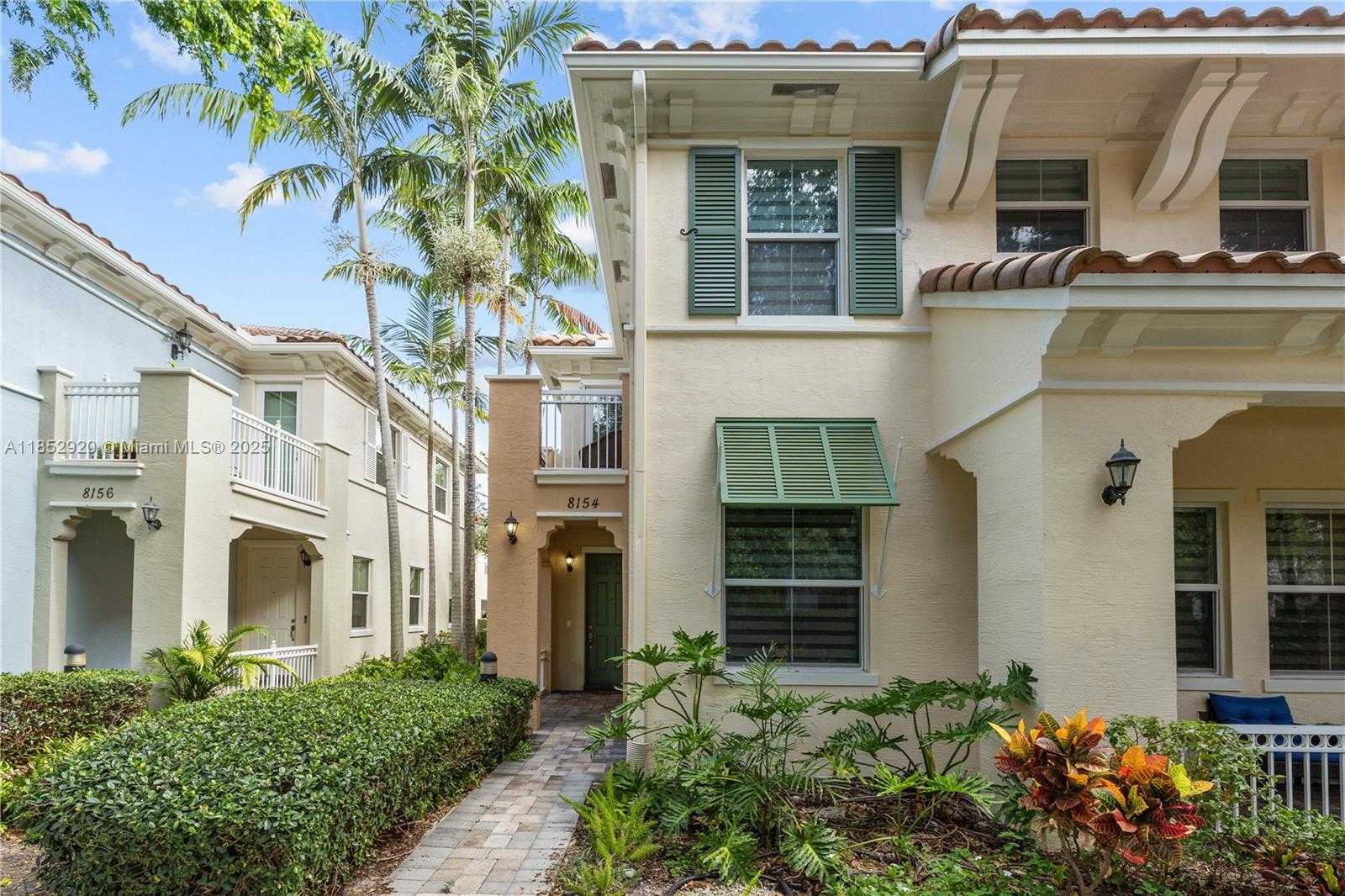 Small Image of 8154 CASCADA ISLES DR, Cooper City Number 3