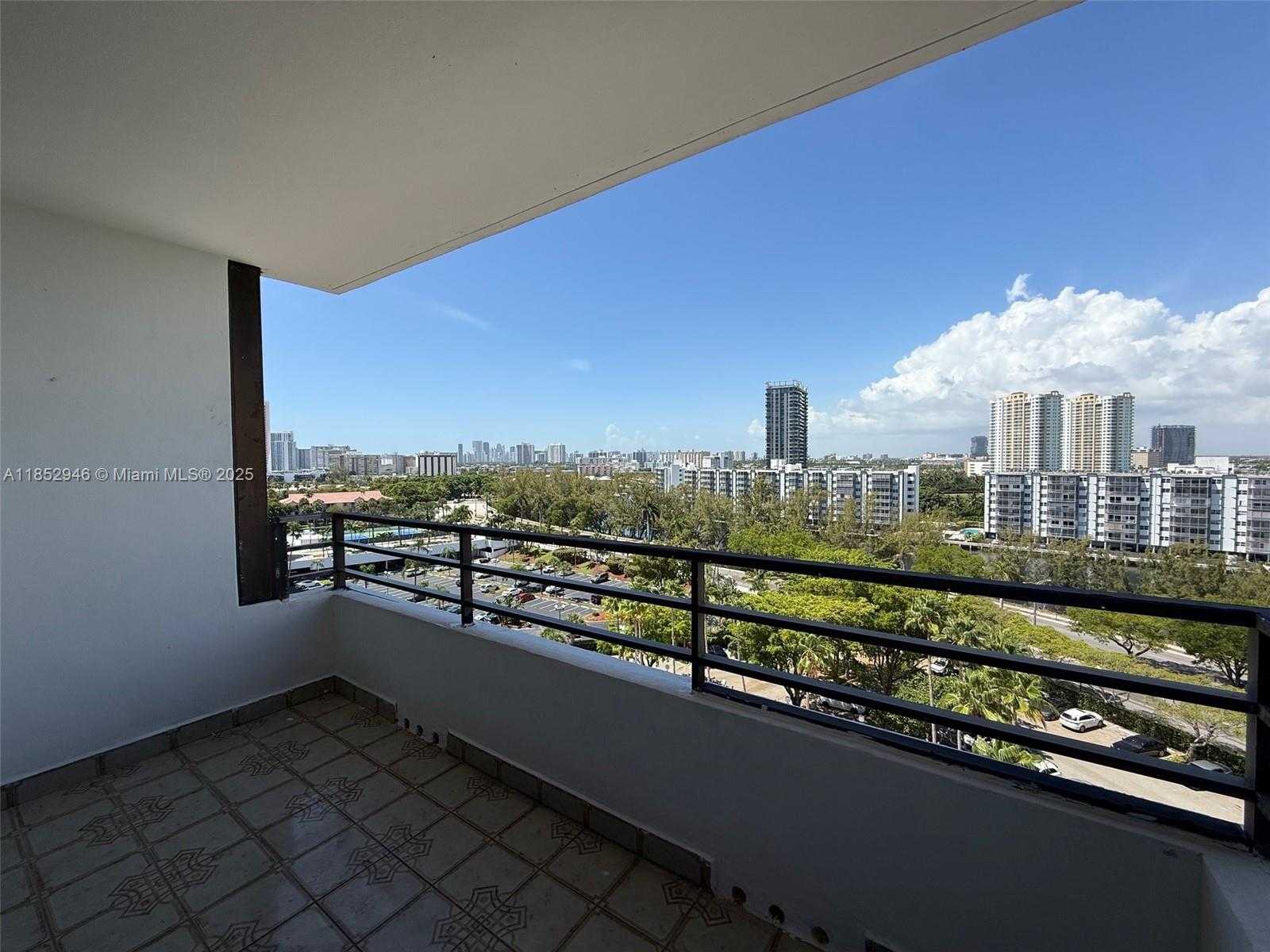 Small Image of 500 THREE ISLANDS BLVD #715, Hallandale Beach Number 3