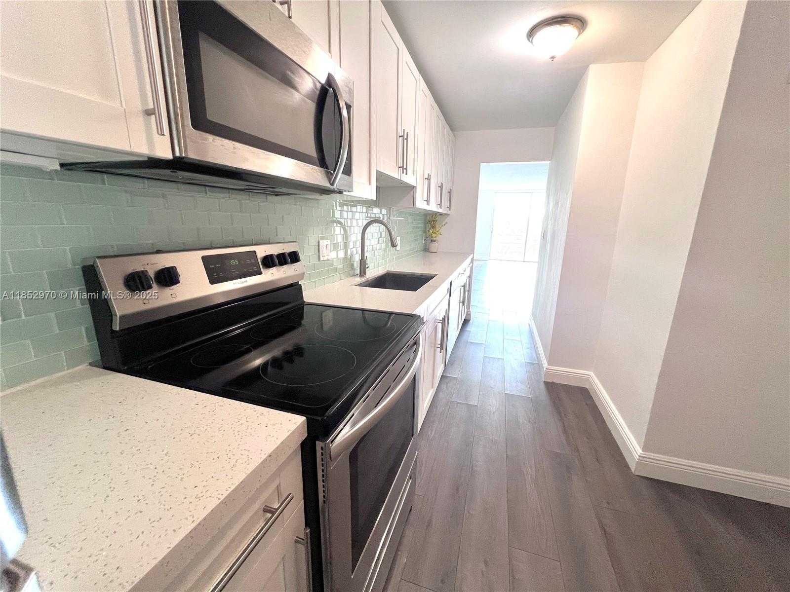 Small Image of 3660 NORTH EAST 166TH ST #409, North Miami Beach Number 4