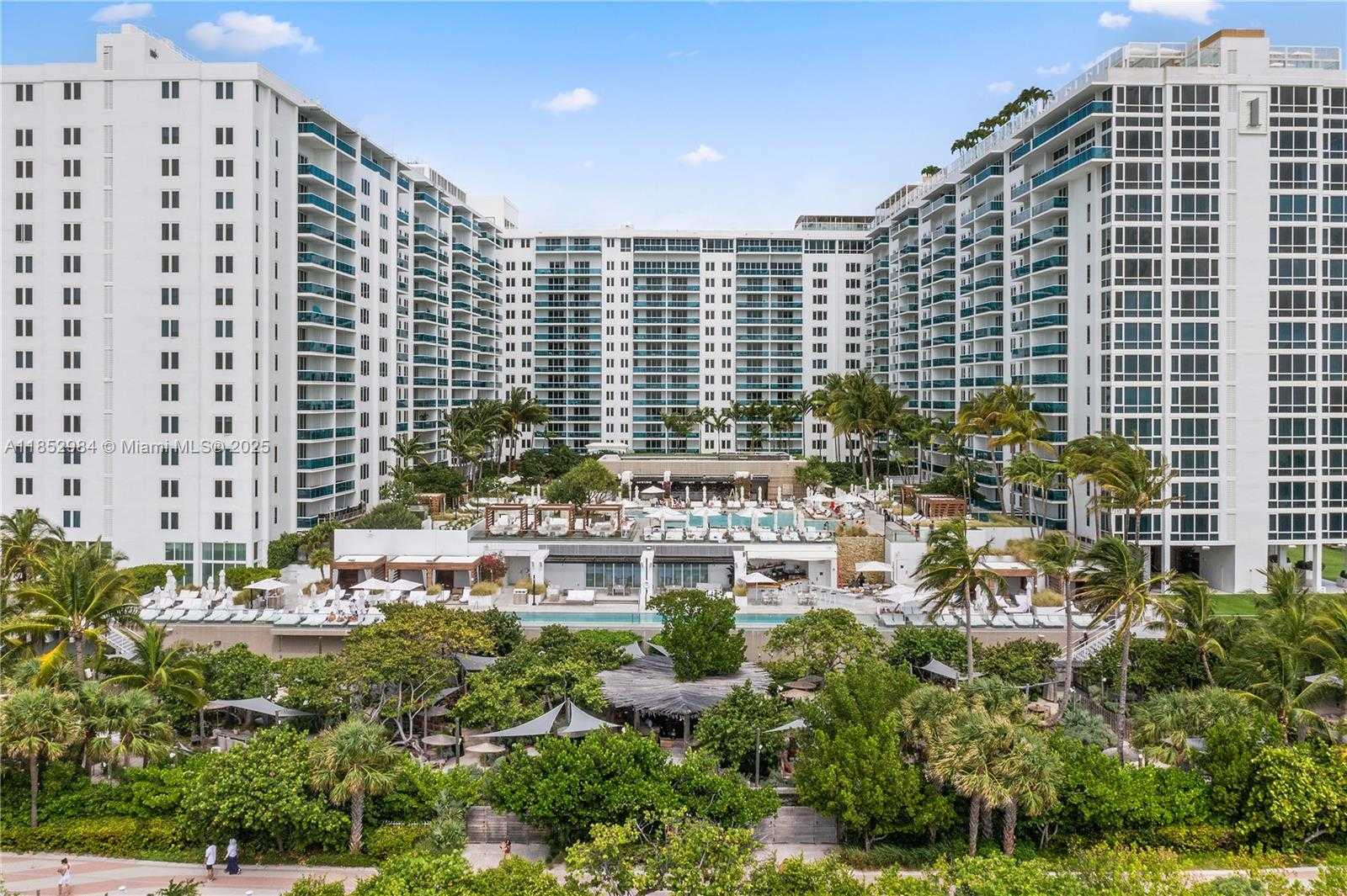 Small Image of 2301 COLLINS AVE #523, Miami Beach Number 2