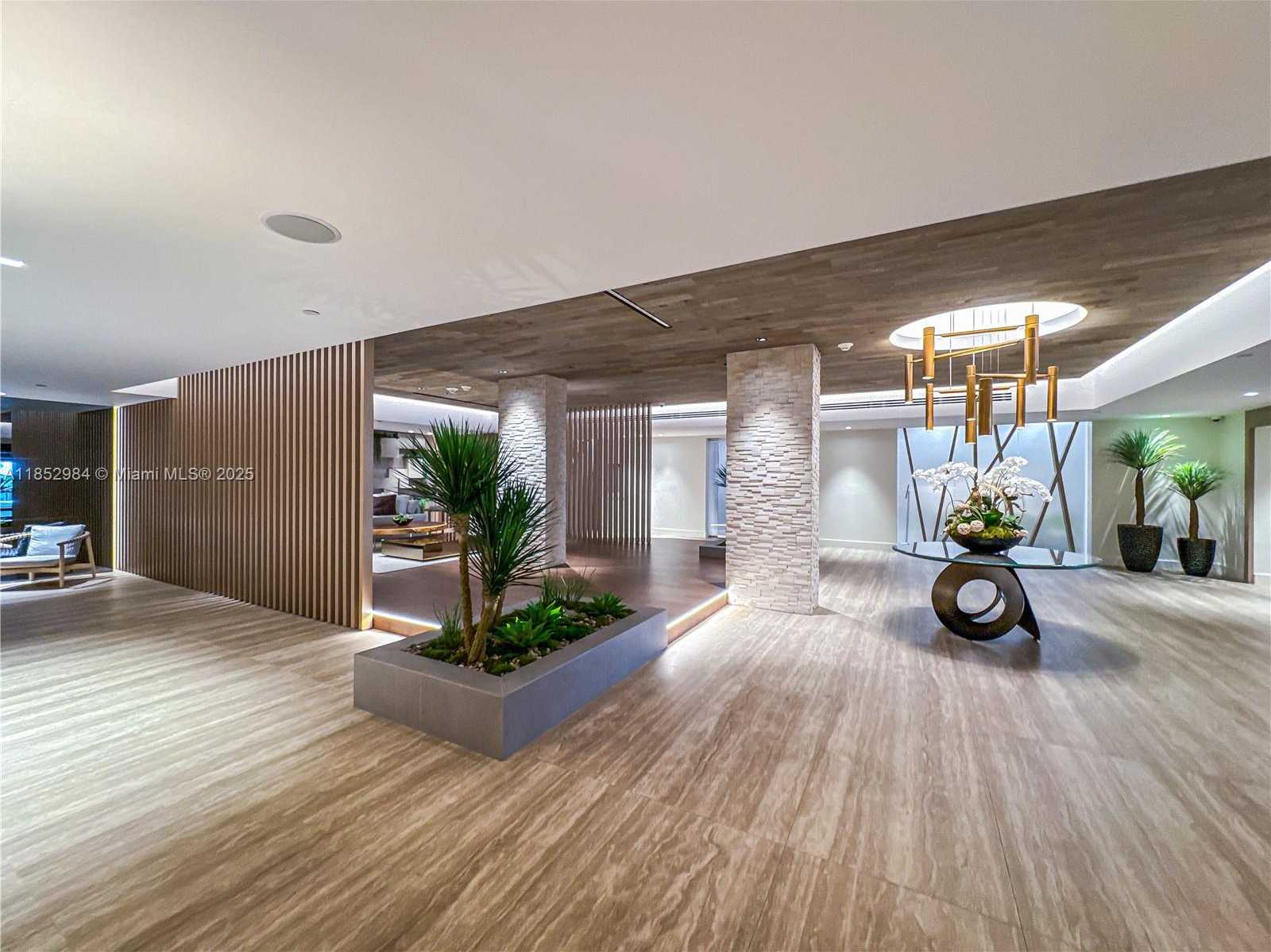Small Image of 2301 COLLINS AVE #523, Miami Beach Number 6