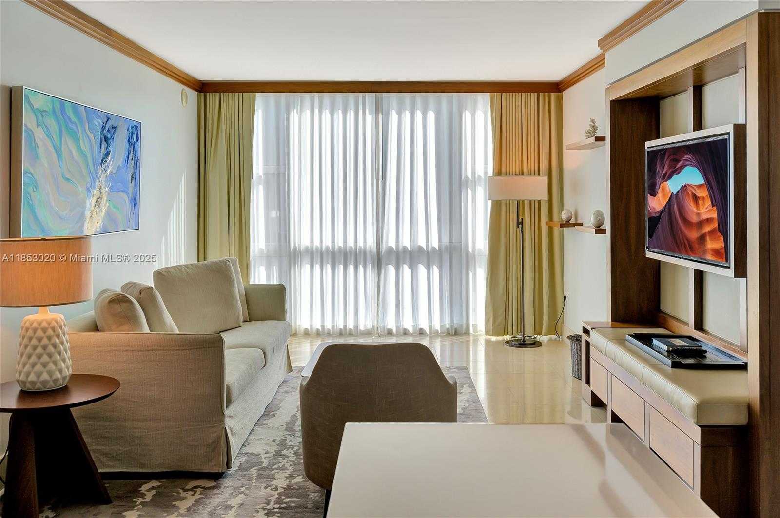 Small Image of 6801 COLLINS AVE #806, Miami Beach Number 11
